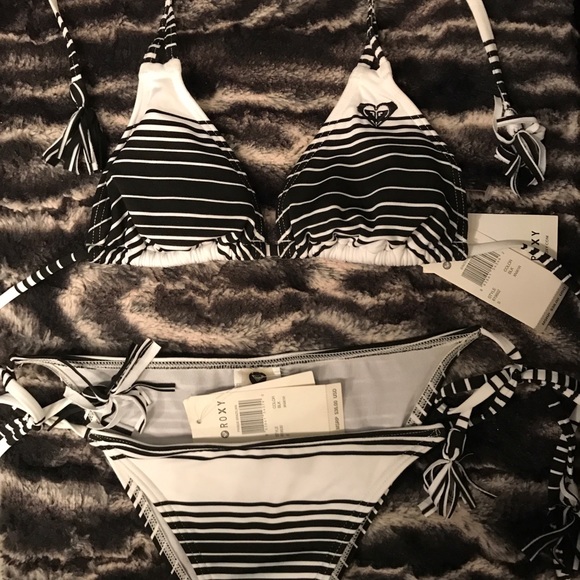 Roxy bikini Small- NWT! - Picture 3 of 4